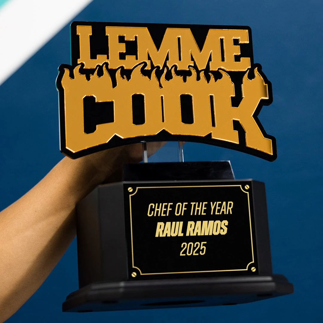 13" Ultimate Pop Culture Trophy - Image 5