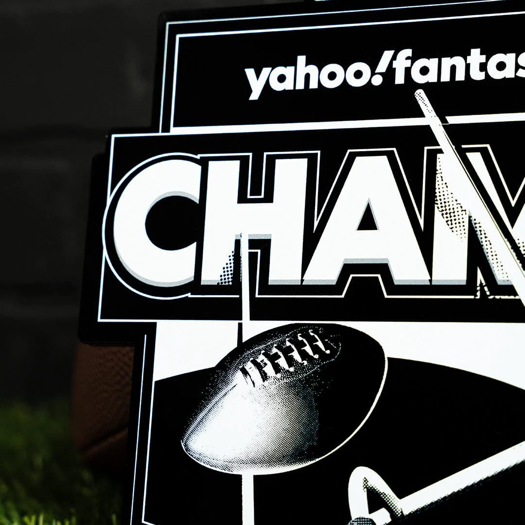 Yahoo! Fantasy Football Champ Chromatic Chain - Goal Post Edition - Image 4
