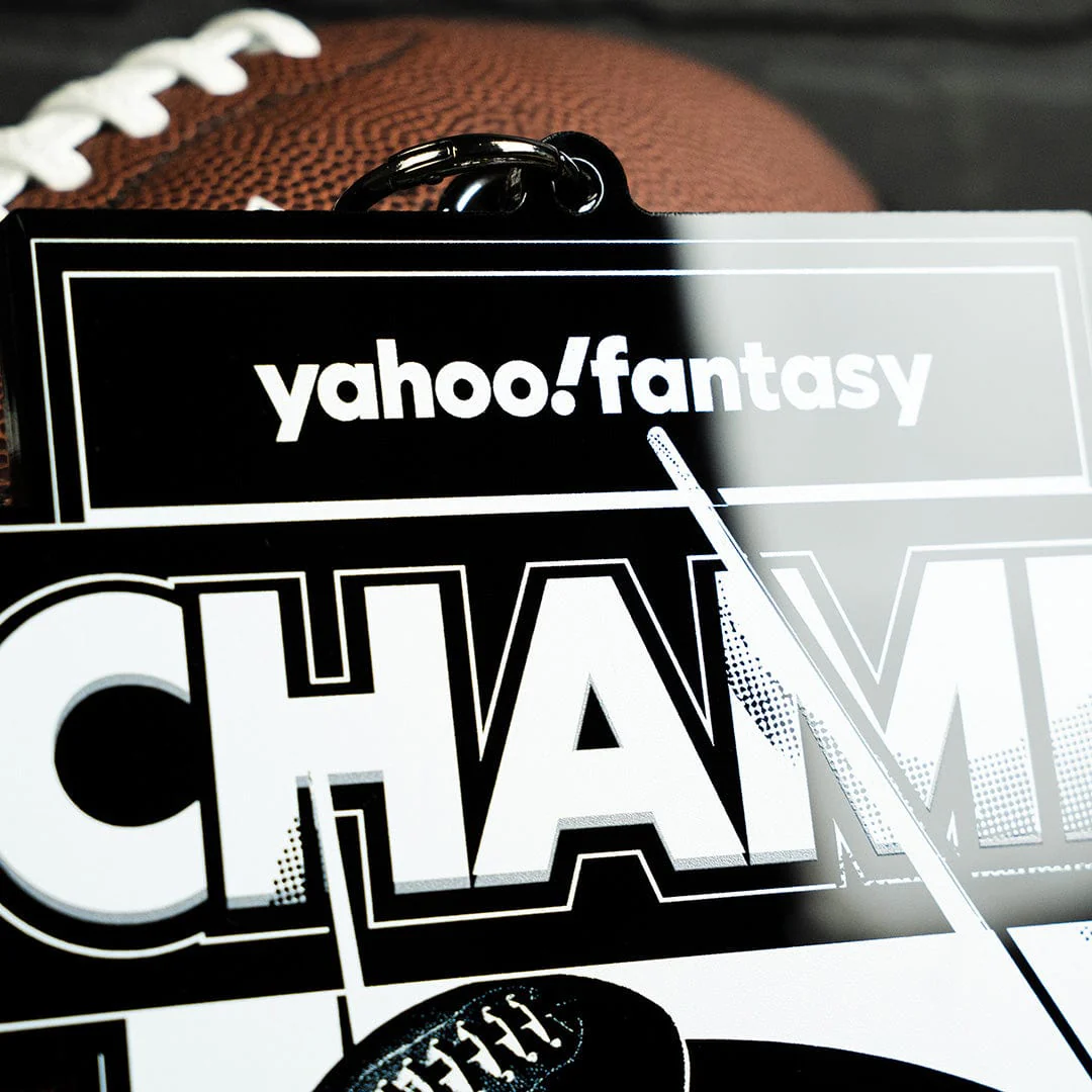 Yahoo! Fantasy Football Champ Chromatic Chain - Goal Post Edition - Image 6