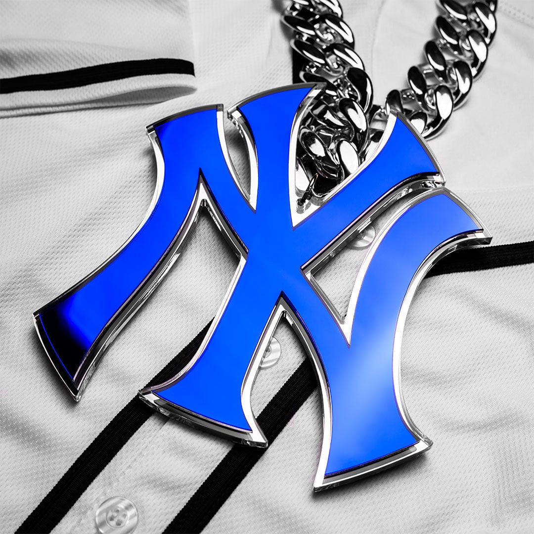 New York Yankees MLB Chromatic Turnover Chain - Image 2