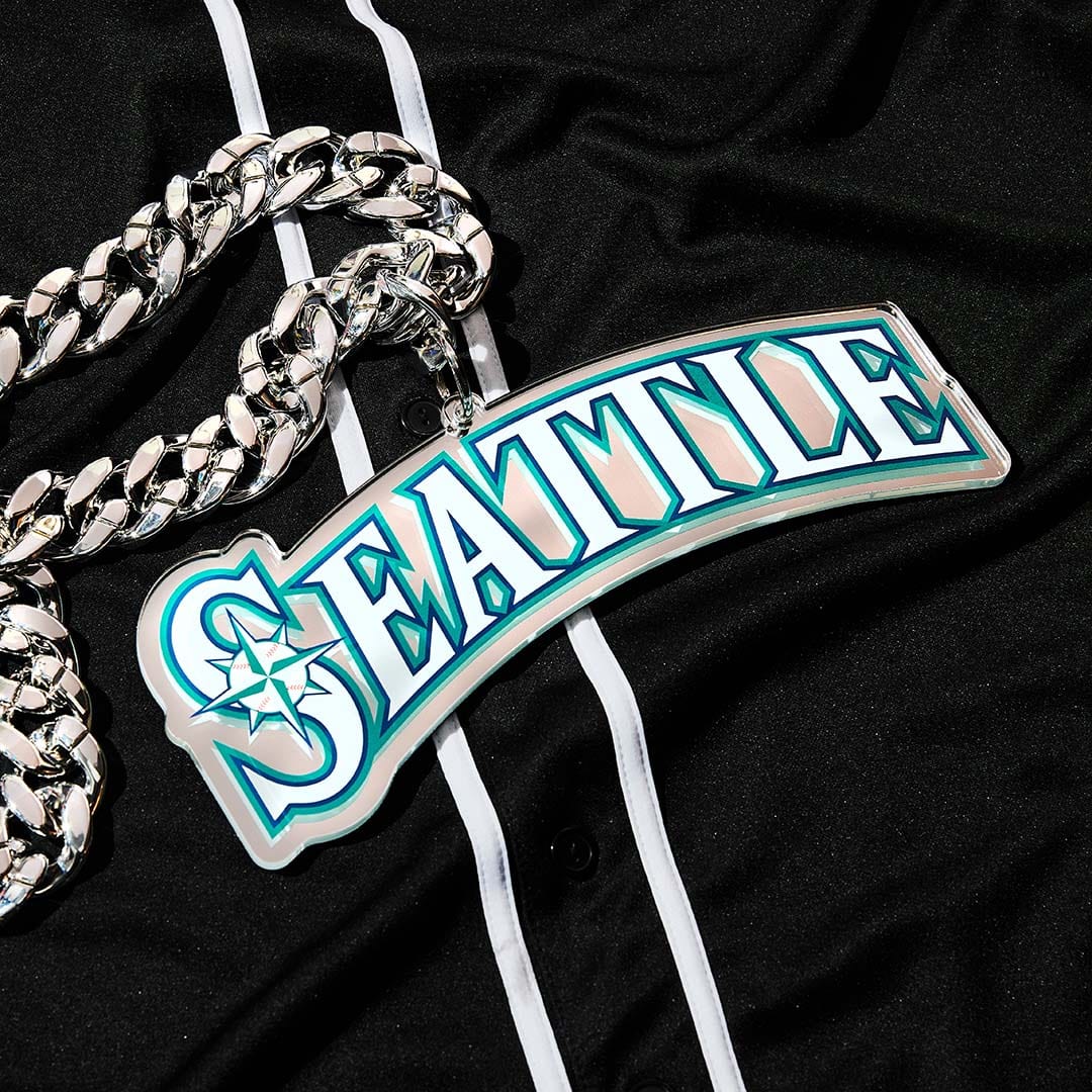 Seattle Mariners MLB Chromatic Turnover Chain - Image 2